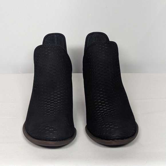 NEW Lucky Brand Womens Suede Baley Ankle Boot Sz 7.5 black - Picture 3 of 5